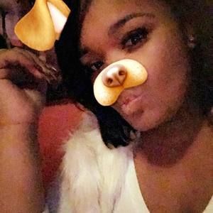 Meet your Posher, Cece